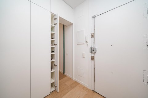 Dzīvoklis pārdošanā Madrid, Spānijā 4 istabas, 176 m2 Nr. 178093 - attēls 21
