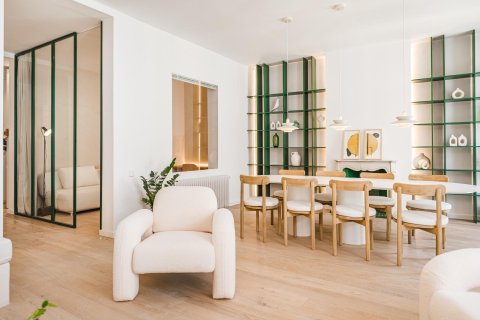 Dzīvoklis pārdošanā Madrid, Spānijā 4 istabas, 176 m2 Nr. 178093 - attēls 9