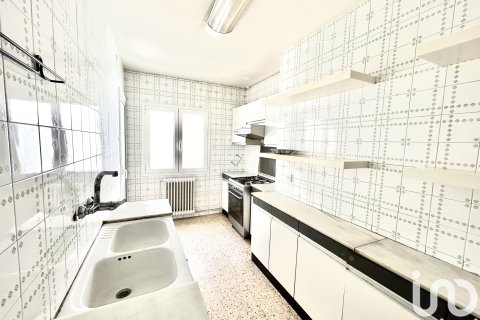 Apartament w Sabadell, Barcelona, Hiszpania 4 sypialnie, 110 mkw. nr 153598 – zdjęcie 23