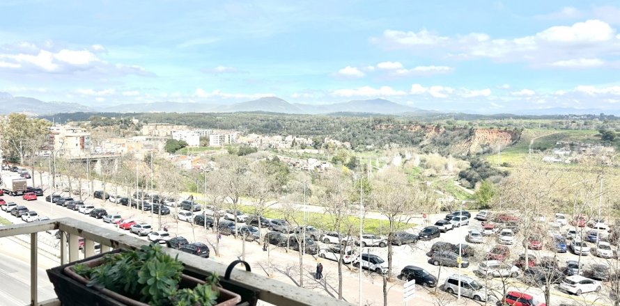 Apartament w Sabadell, Barcelona, Hiszpania 4 sypialnie, 110 mkw. nr 153598