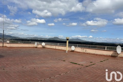 Apartament w Sabadell, Barcelona, Hiszpania 4 sypialnie, 110 mkw. nr 153598 – zdjęcie 27