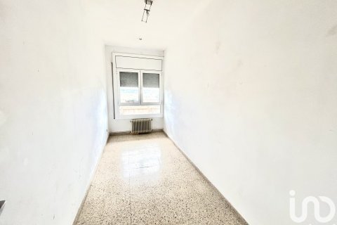 Apartament w Sabadell, Barcelona, Hiszpania 4 sypialnie, 110 mkw. nr 153598 – zdjęcie 13