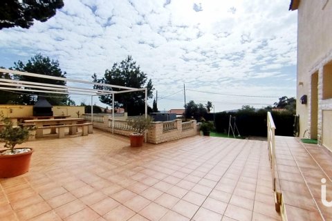 Māja pārdošanā La Bisbal Del Penedes, Tarragona, Spānijā 4 istabas, 238 m2 Nr. 153602 - attēls 23