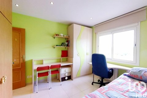 Māja pārdošanā La Bisbal Del Penedes, Tarragona, Spānijā 4 istabas, 238 m2 Nr. 153602 - attēls 16