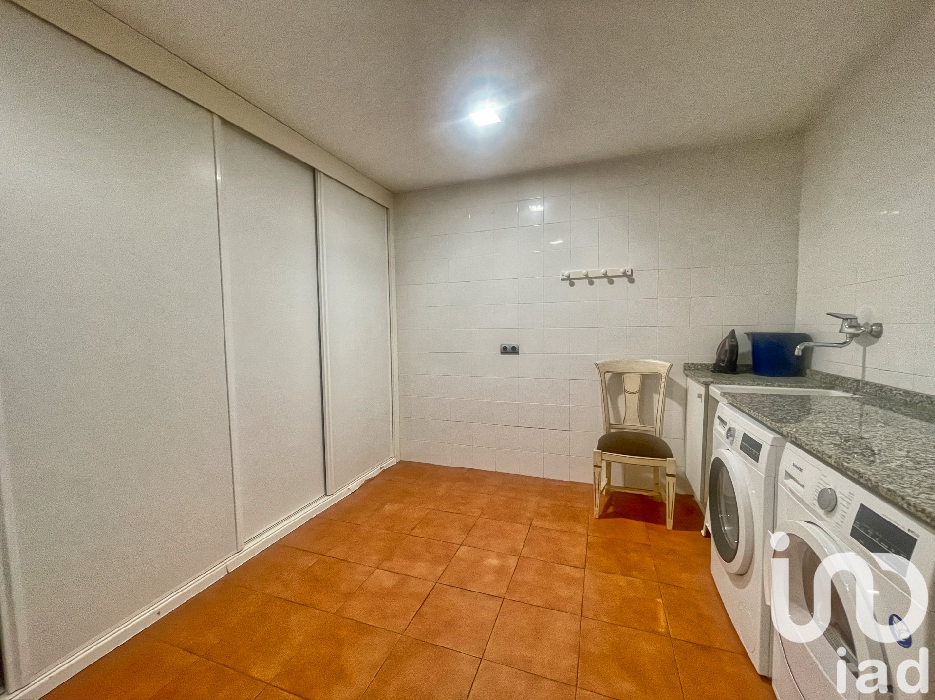 Apartment in Aviles, Asturias, Spain 4 bedrooms, 550 sq.m. No. 153600