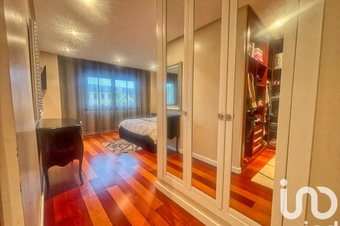 Lägenhet till salu i Aviles, Asturias, Spanien 4 sovrum, 550 kvm. Nr. 153600 - foto 19