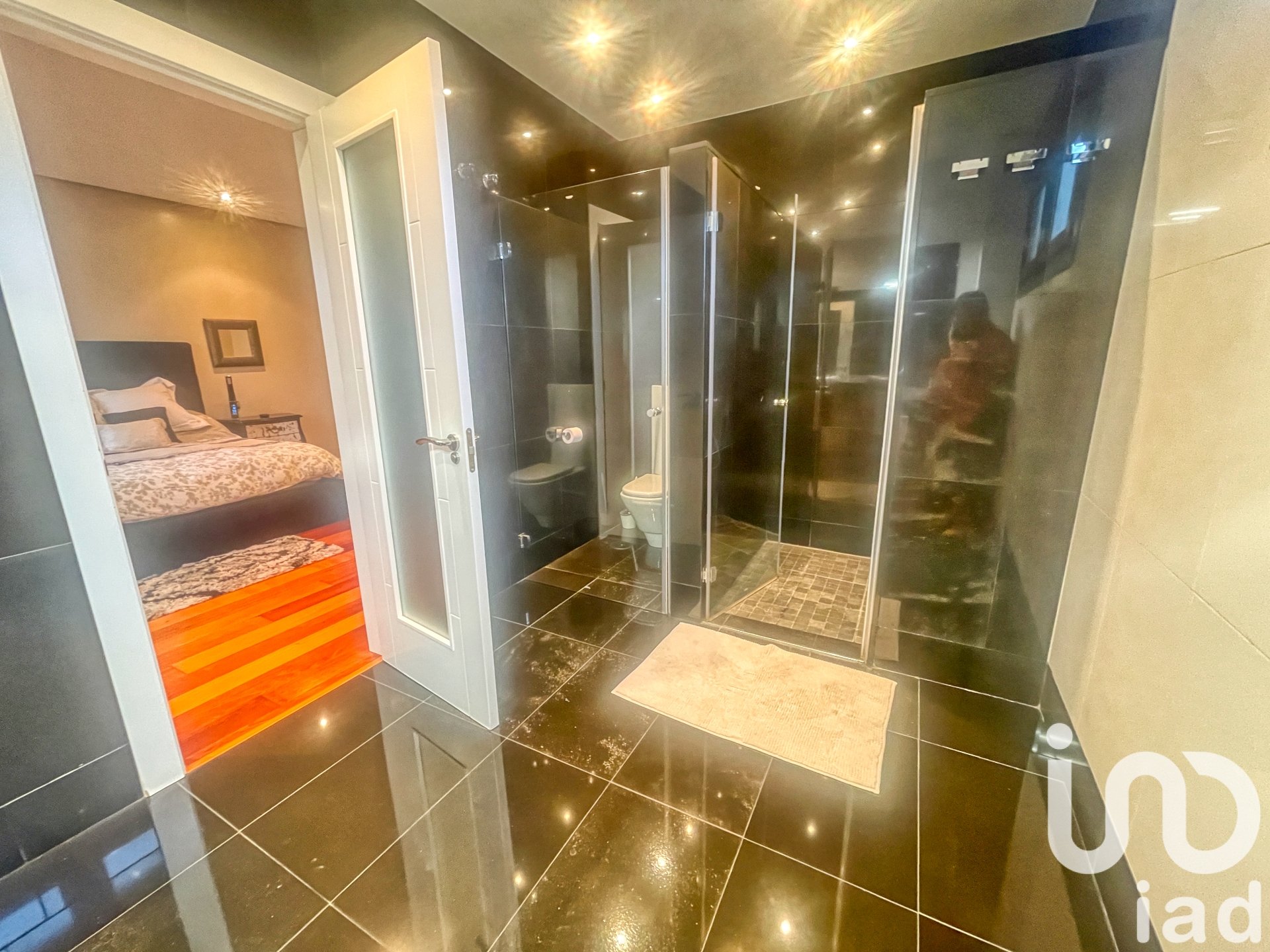 Apartment in Aviles, Asturias, Spain 4 bedrooms, 550 sq.m. No. 153600