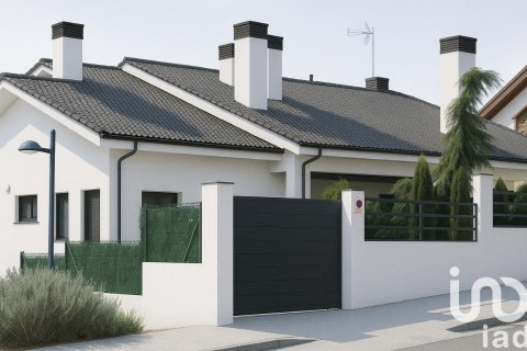 Appartamento a Aviles, Asturias, Spagna 4 camere da letto, 550 mq. N° 153600