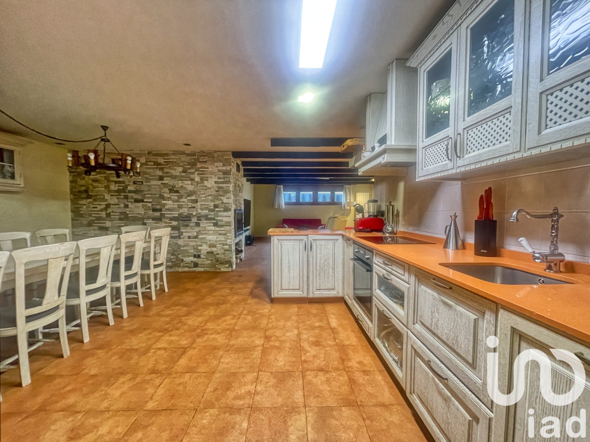 Apartment in Aviles, Asturias, Spain 4 bedrooms, 550 sq.m. No. 153600
