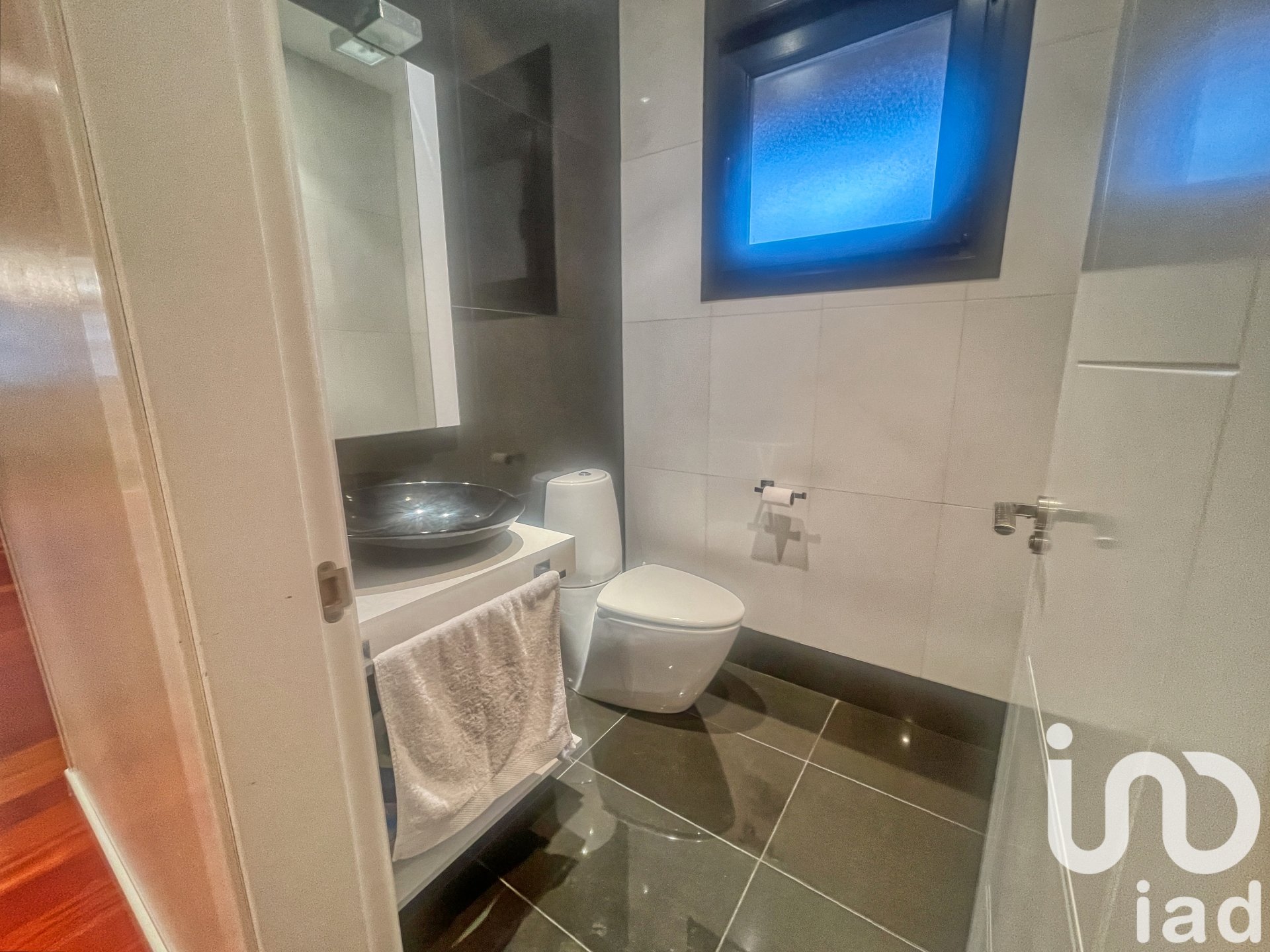 Apartment in Aviles, Asturias, Spain 4 bedrooms, 550 sq.m. No. 153600