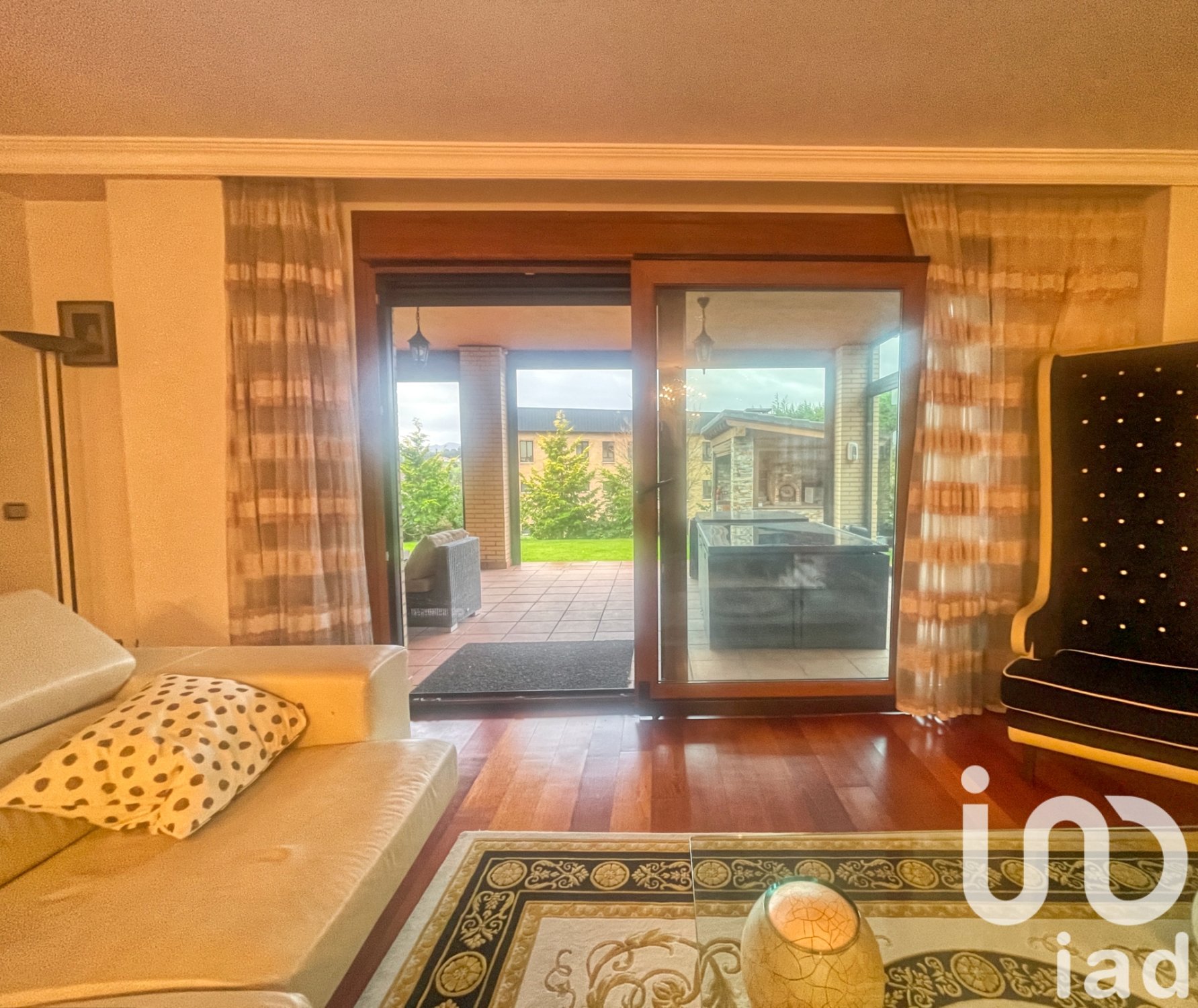Apartment in Aviles, Asturias, Spain 4 bedrooms, 550 sq.m. No. 153600
