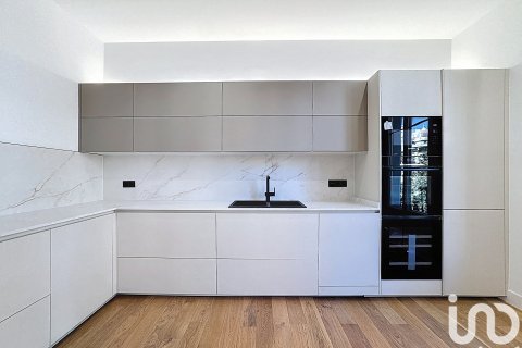 Lägenhet till salu i Barcelona, Spanien 4 sovrum, 158 kvm. Nr. 153596 - foto 7