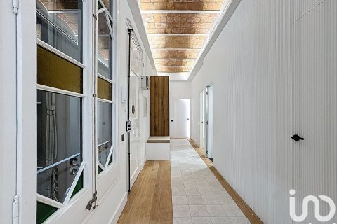 Lägenhet till salu i Barcelona, Spanien 4 sovrum, 158 kvm. Nr. 153596 - foto 11