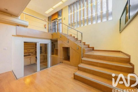 Liikekiinteistö myytävänä Madrid, Espanja , 231 m2 No. 187633 - kuva 12