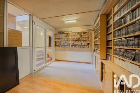 Liikekiinteistö myytävänä Madrid, Espanja , 231 m2 No. 187633 - kuva 4