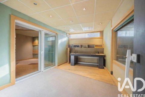 Liikekiinteistö myytävänä Madrid, Espanja , 231 m2 No. 187633 - kuva 8