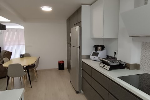 Apartament w Elche, Alicante, Hiszpania 4 sypialnie, 115 mkw. nr 187629 – zdjęcie 3