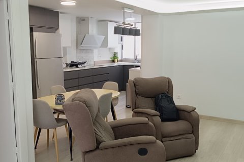 Apartament w Elche, Alicante, Hiszpania 4 sypialnie, 115 mkw. nr 187629 – zdjęcie 6