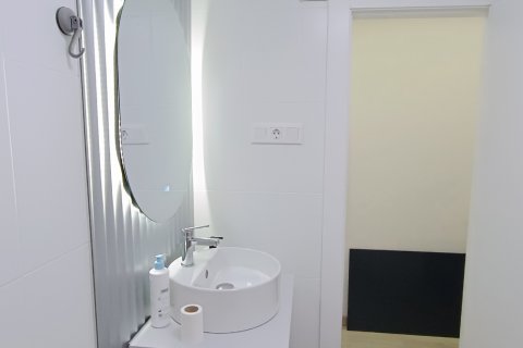 Apartament w Elche, Alicante, Hiszpania 4 sypialnie, 115 mkw. nr 187629 – zdjęcie 15