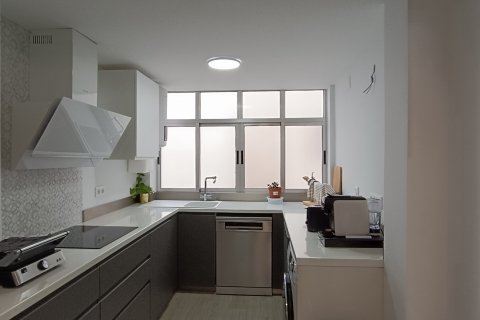 Apartament w Elche, Alicante, Hiszpania 4 sypialnie, 115 mkw. nr 187629 – zdjęcie 4