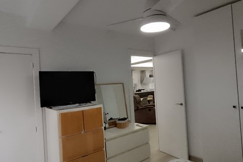 Apartament w Elche, Alicante, Hiszpania 4 sypialnie, 115 mkw. nr 187629 – zdjęcie 9