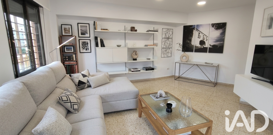 Penthouse w Castellon de la Plana, Castellon, Hiszpania 3 sypialnie, 84 mkw. nr 187632