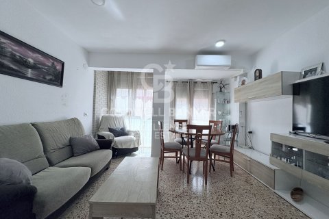 House à vendre à Serra, Valencia, Espagne, 6 chambres, 148 m2 No. 178578 - photo 2