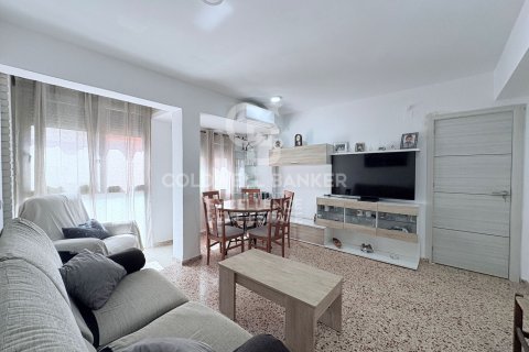 House à vendre à Serra, Valencia, Espagne, 6 chambres, 148 m2 No. 178578 - photo 3