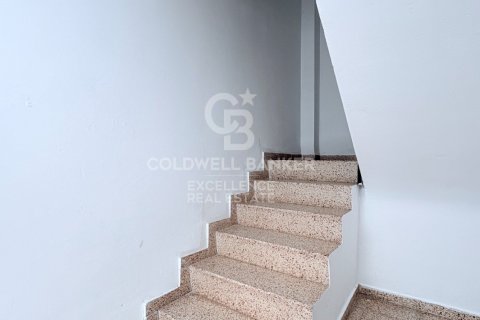 House à vendre à Serra, Valencia, Espagne, 6 chambres, 148 m2 No. 178578 - photo 27
