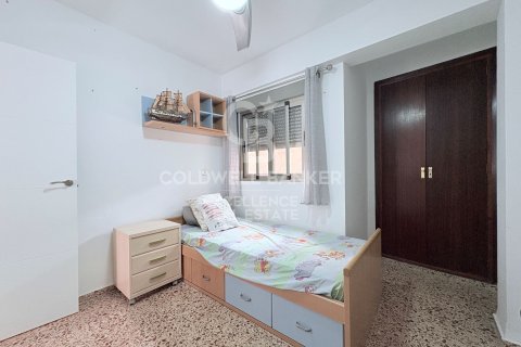 House à vendre à Serra, Valencia, Espagne, 6 chambres, 148 m2 No. 178578 - photo 21