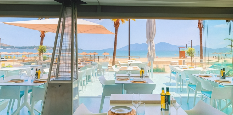 Propiedad comercial en Port De Pollenca, Mallorca, España 126 m2 No. 140445