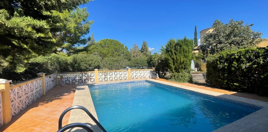 Finca en Binissalem, Mallorca, España 3 dormitorios, 134 m2 No. 140443