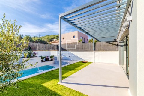 Villa for sale in Sitges, Barcelona, Spain 5 bedrooms, 206 sq.m. No. 150481 - photo 5