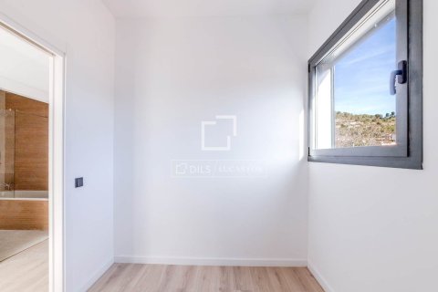 Villa for sale in Sitges, Barcelona, Spain 5 bedrooms, 206 sq.m. No. 150481 - photo 27