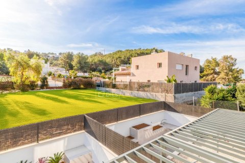 Villa for sale in Sitges, Barcelona, Spain 5 bedrooms, 206 sq.m. No. 150481 - photo 30