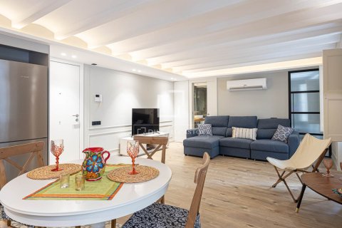 Apartment à vendre à Barcelona, Espagne, 2 chambres, 70 m2 No. 150477 - photo 9