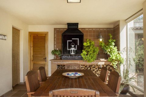 Villa for sale in Cabrera de Mar, Barcelona, Spain 4 bedrooms, 629 sq.m. No. 150480 - photo 19