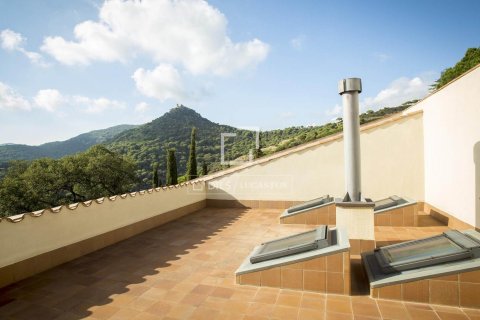 Villa for sale in Cabrera de Mar, Barcelona, Spain 4 bedrooms, 629 sq.m. No. 150480 - photo 22