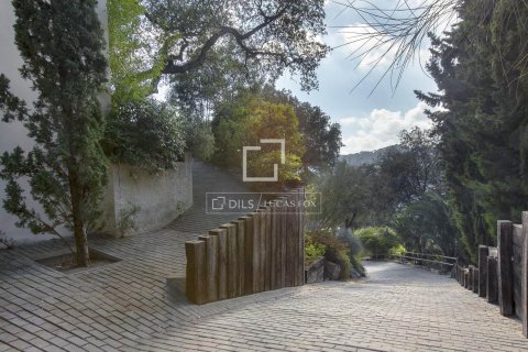 Villa for sale in Cabrera de Mar, Barcelona, Spain 4 bedrooms, 629 sq.m. No. 150480 - photo 24