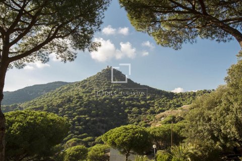 Villa for sale in Cabrera de Mar, Barcelona, Spain 4 bedrooms, 629 sq.m. No. 150480 - photo 25