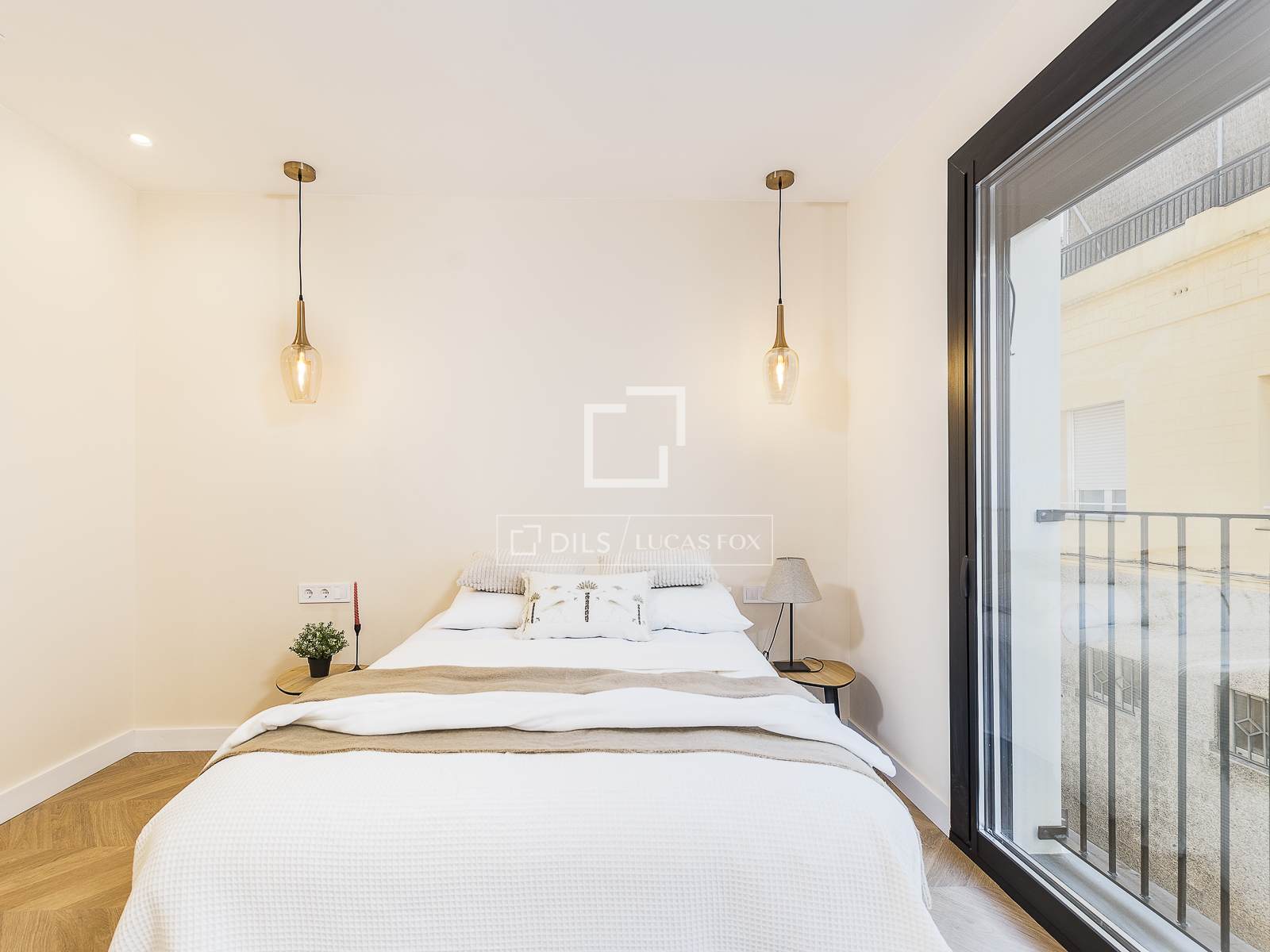 Huoneisto Barcelona, Espanja 2 makuuhuonetta, 80 m2 No. 150478