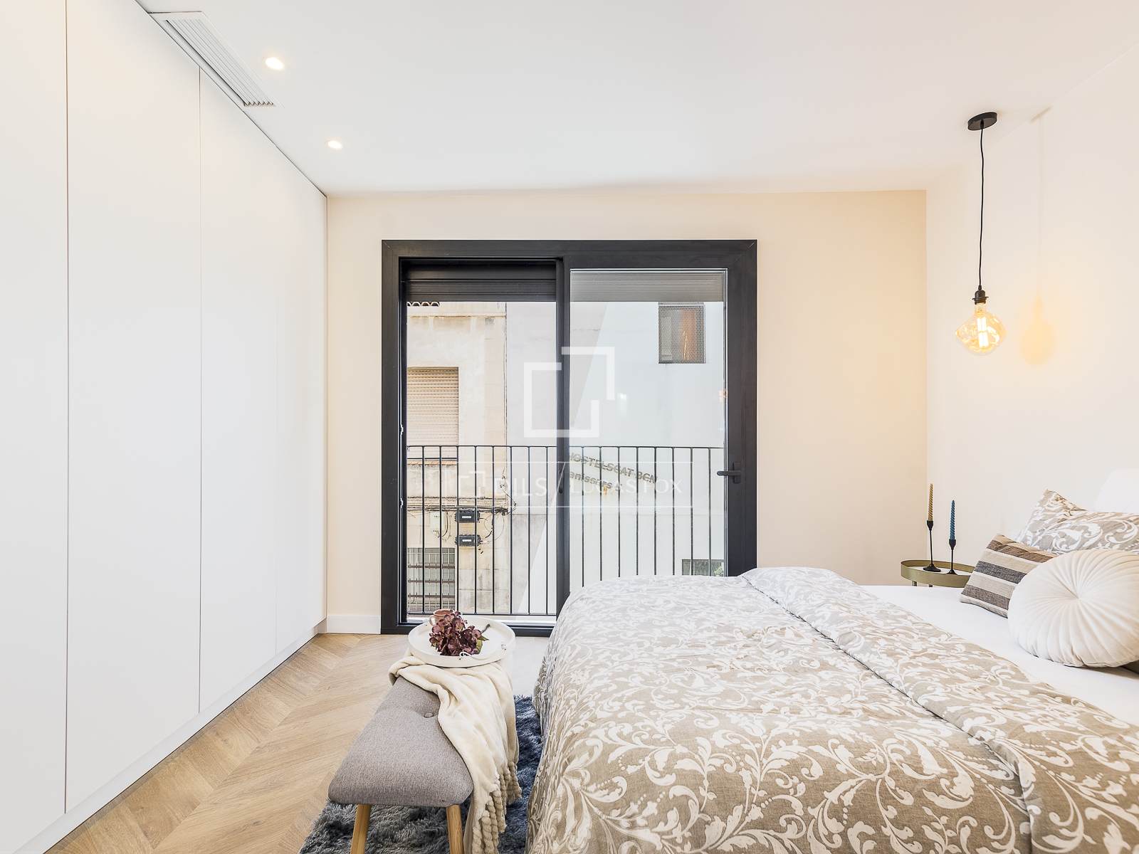 Huoneisto Barcelona, Espanja 2 makuuhuonetta, 80 m2 No. 150478