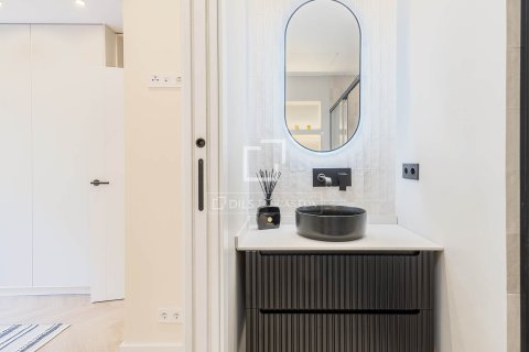 Wohnung zum Verkauf in Barcelona, Spanien 2 Schlafzimmer, 80 m2 Nr. 150478 - Foto 24