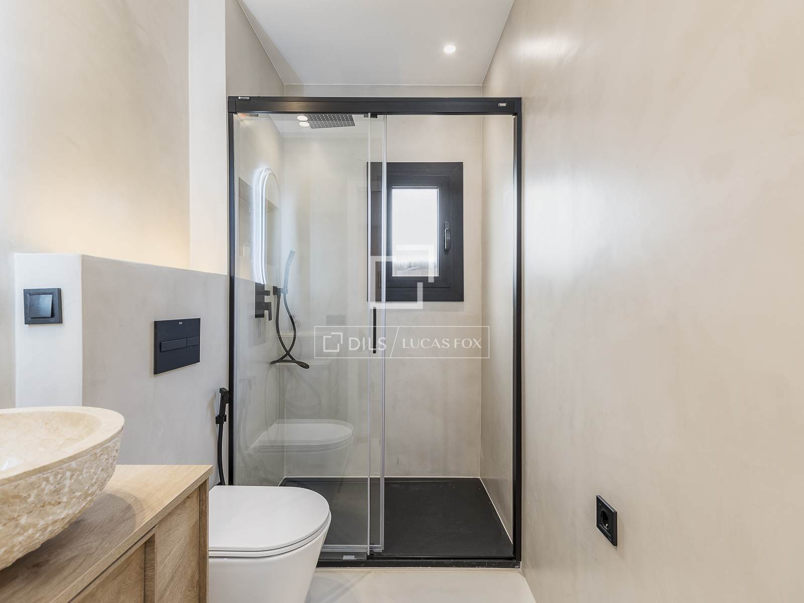 Huoneisto Barcelona, Espanja 2 makuuhuonetta, 80 m2 No. 150478
