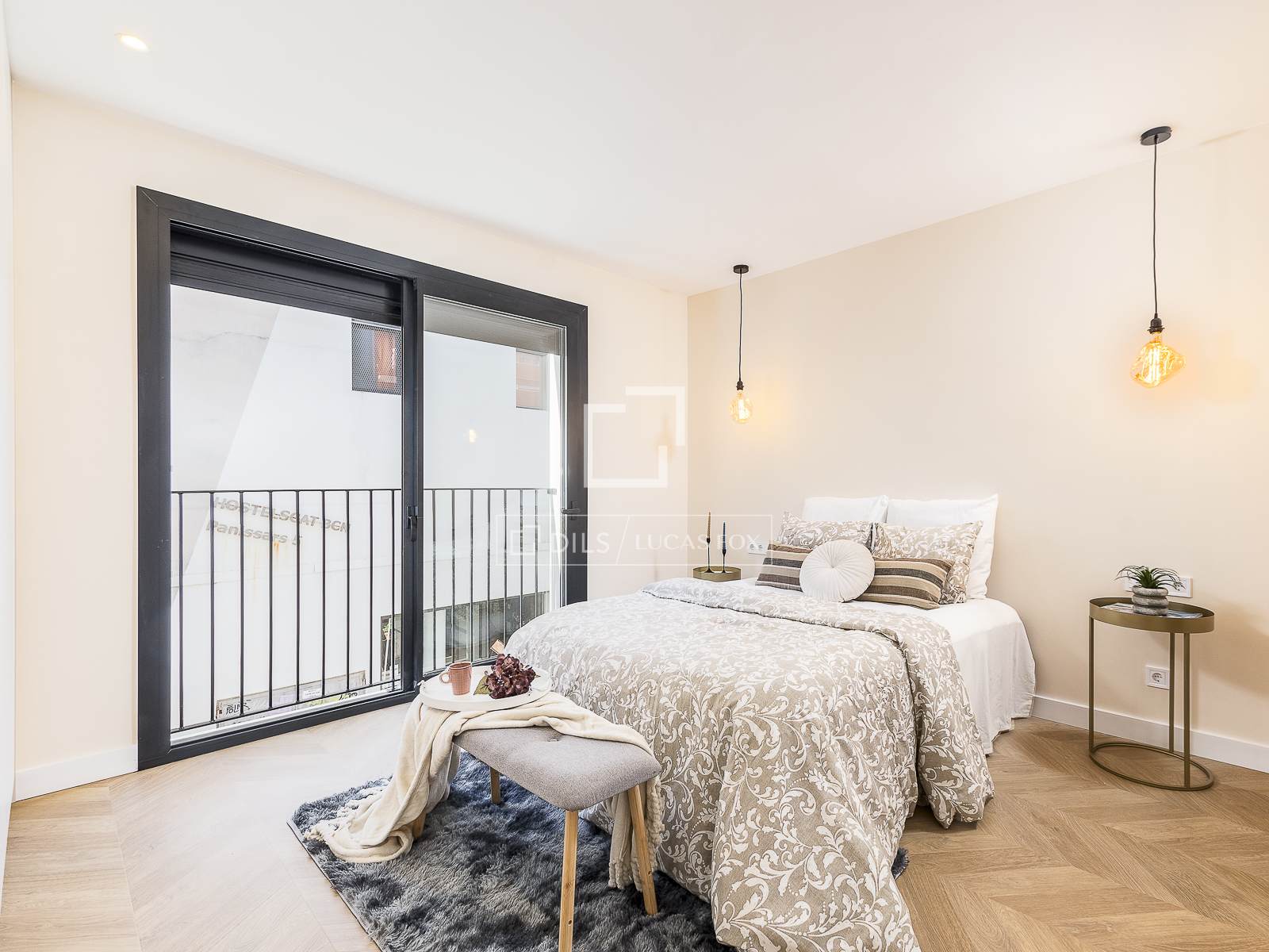 Huoneisto Barcelona, Espanja 2 makuuhuonetta, 80 m2 No. 150478