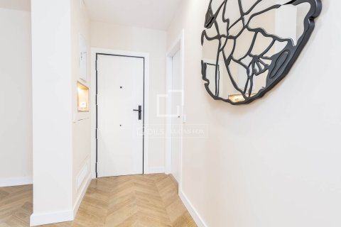 Wohnung zum Verkauf in Barcelona, Spanien 2 Schlafzimmer, 80 m2 Nr. 150478 - Foto 26