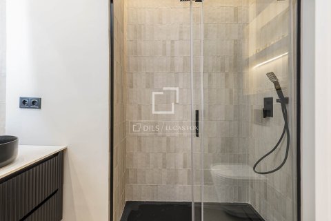 Wohnung zum Verkauf in Barcelona, Spanien 2 Schlafzimmer, 80 m2 Nr. 150478 - Foto 23