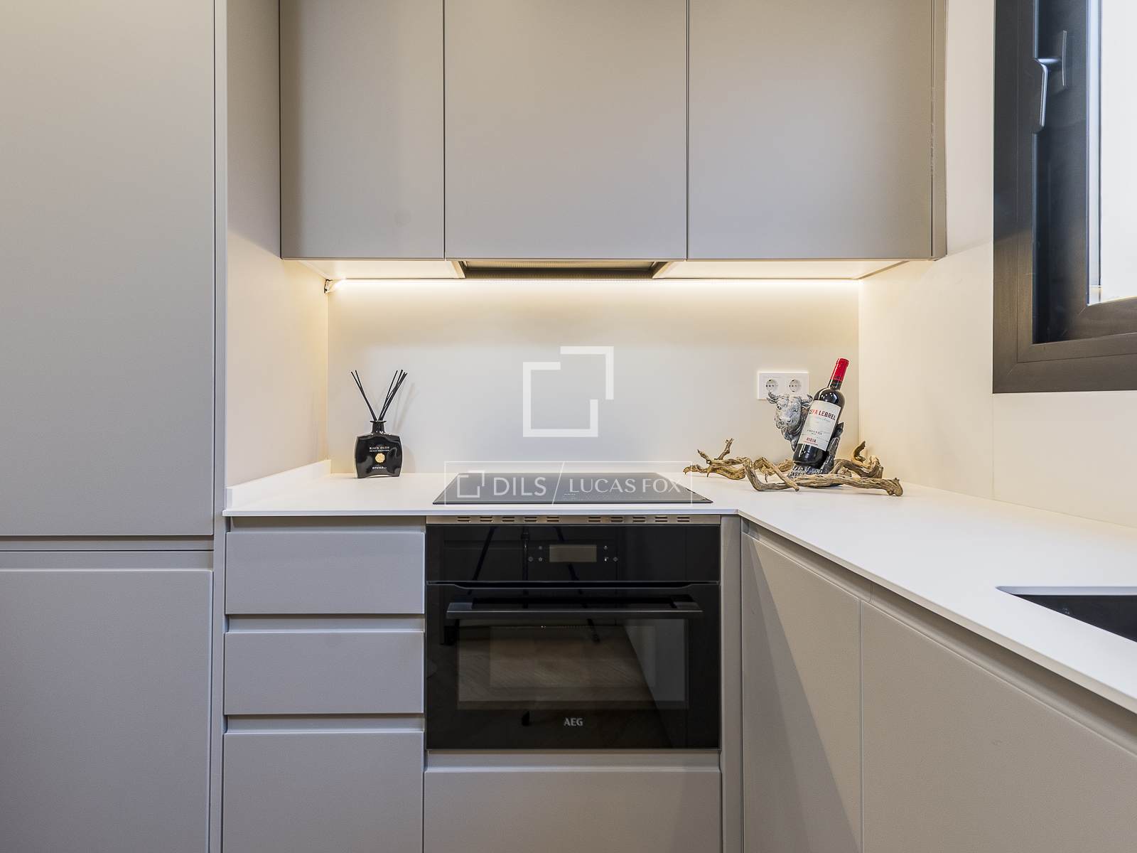 Huoneisto Barcelona, Espanja 2 makuuhuonetta, 80 m2 No. 150478