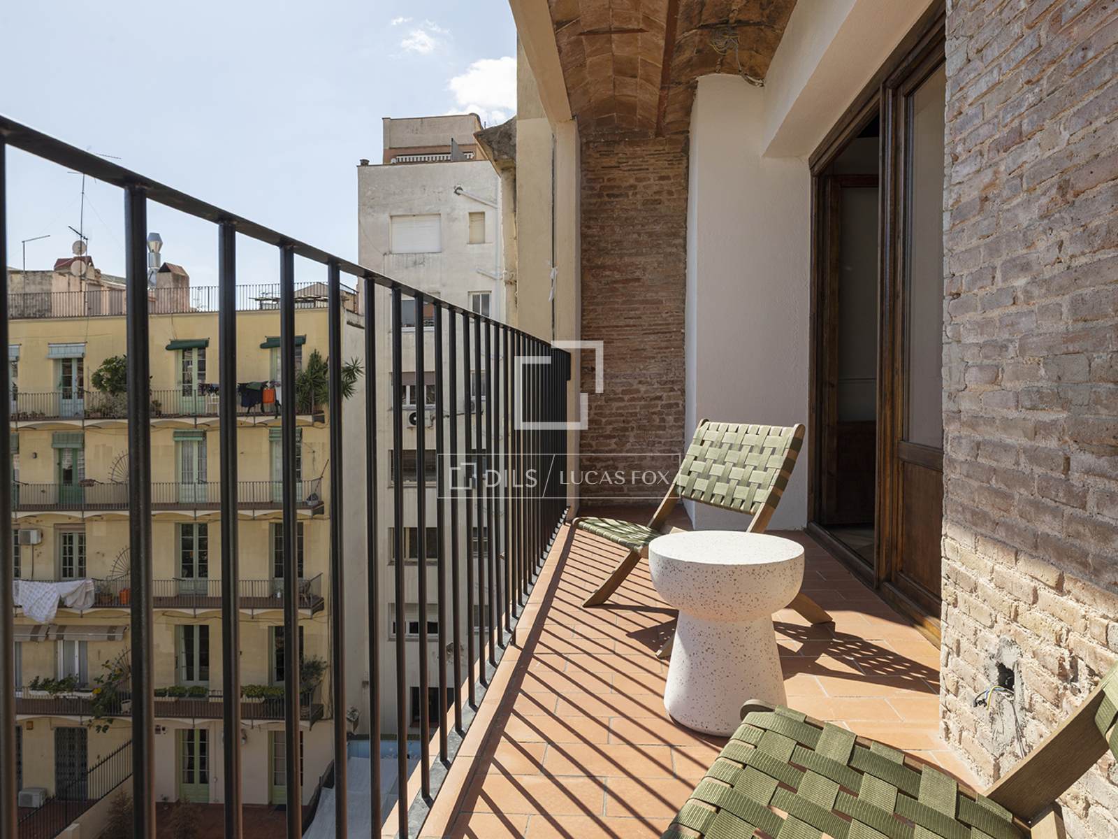 Apartment à Barcelona, Espagne 3 chambres, 104 m2 No. 150475