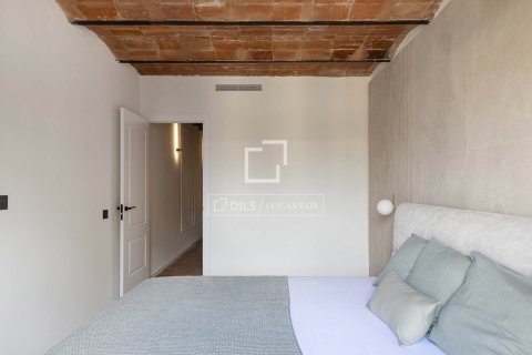 Apartment for sale in Barcelona, Spain 3 bedrooms, 104 sq.m. No. 150475 - photo 23